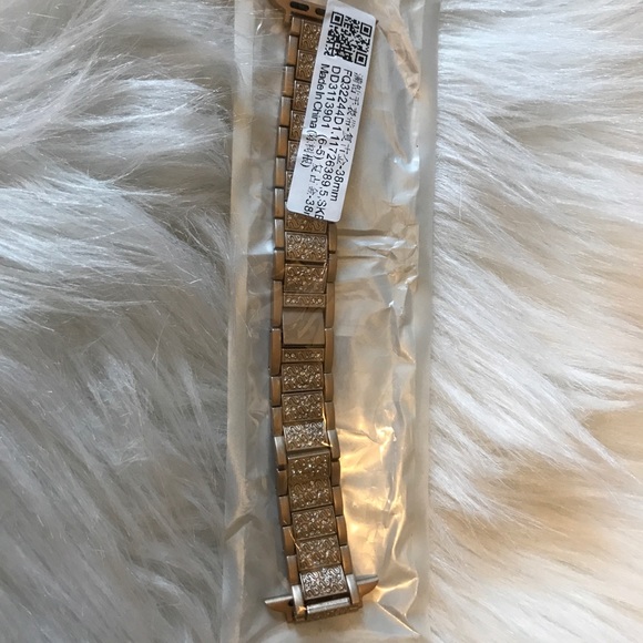 NWT Apple Watch Sz 38/40 mm gold replacement band - Picture 5 of 6